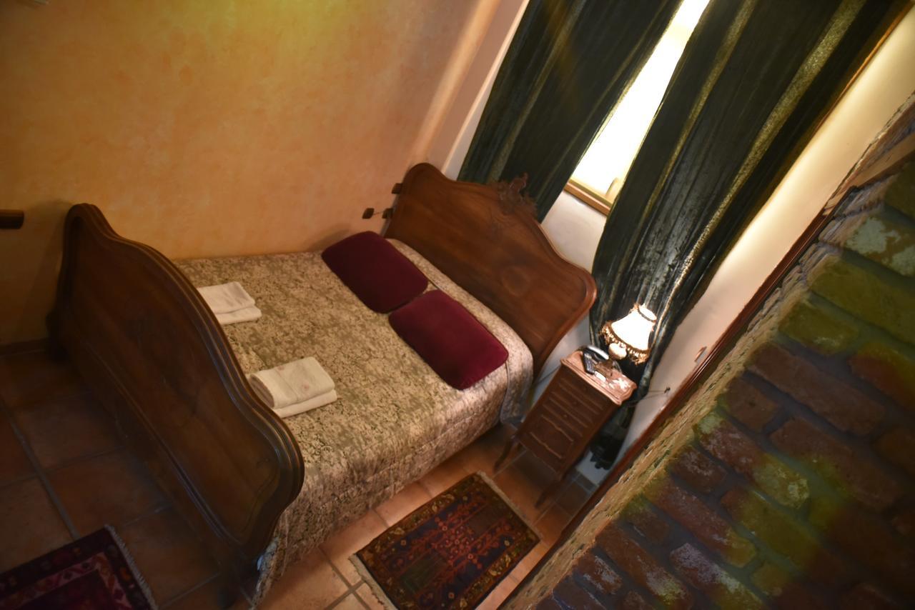 Santa Marina Guesthouse Káto Loutrákion 외부 사진