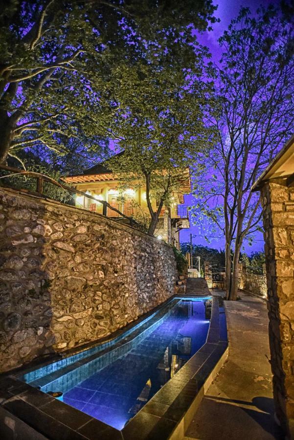 Santa Marina Guesthouse Káto Loutrákion 외부 사진