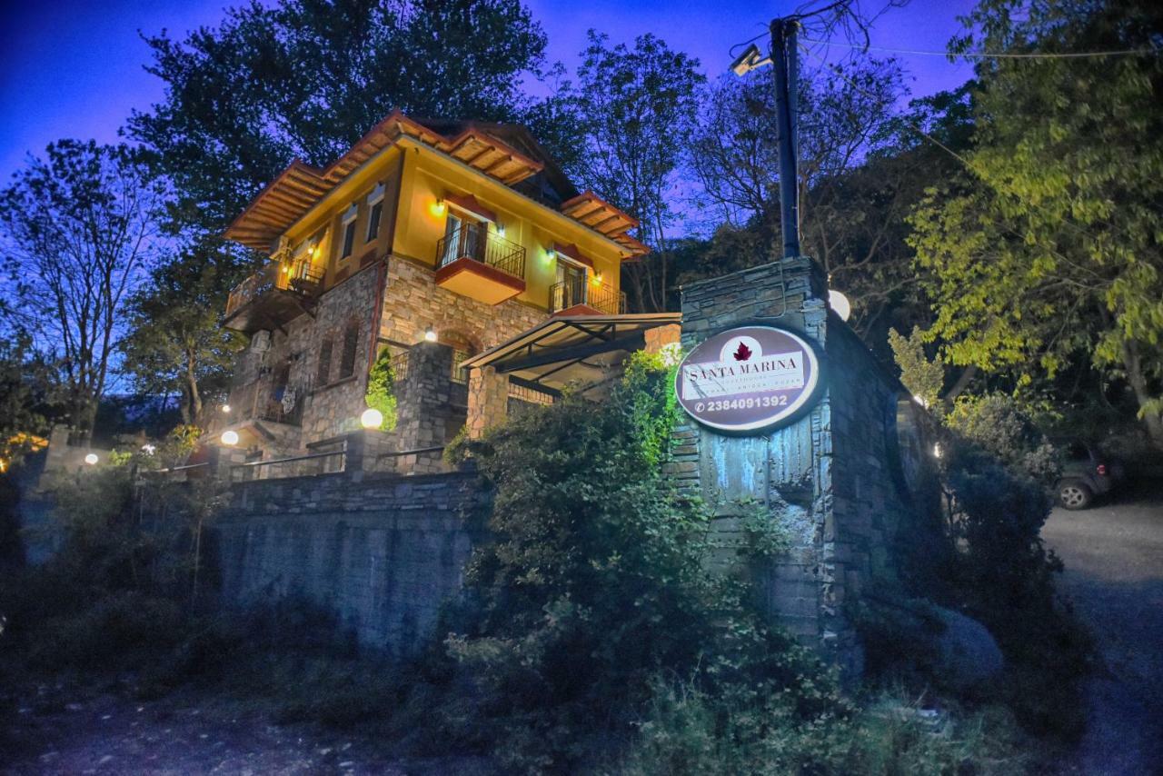Santa Marina Guesthouse Káto Loutrákion 외부 사진