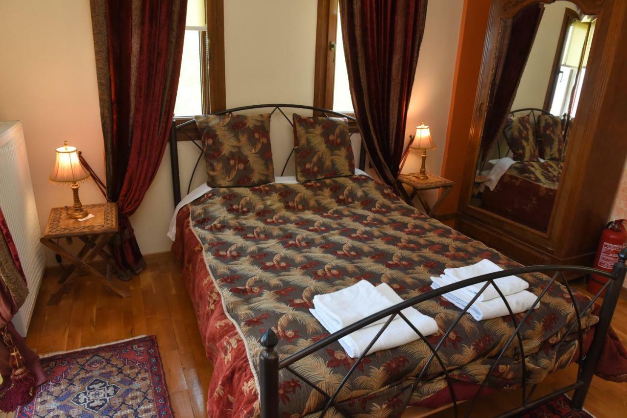 Santa Marina Guesthouse Káto Loutrákion 외부 사진