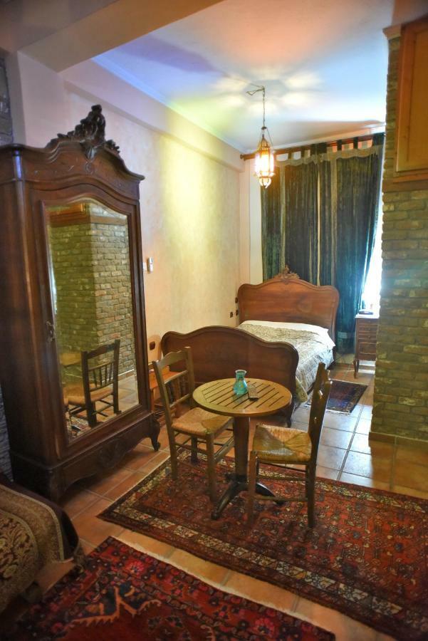 Santa Marina Guesthouse Káto Loutrákion 외부 사진
