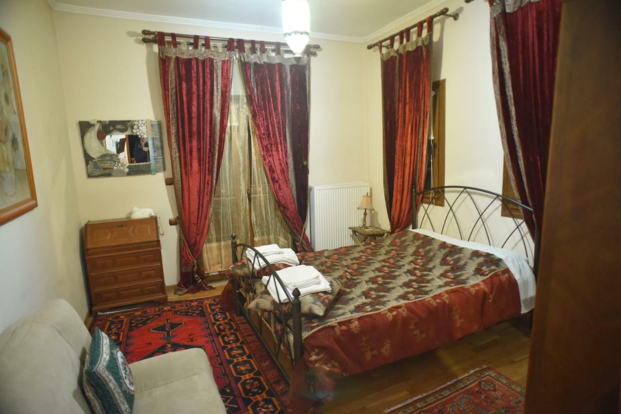 Santa Marina Guesthouse Káto Loutrákion 외부 사진